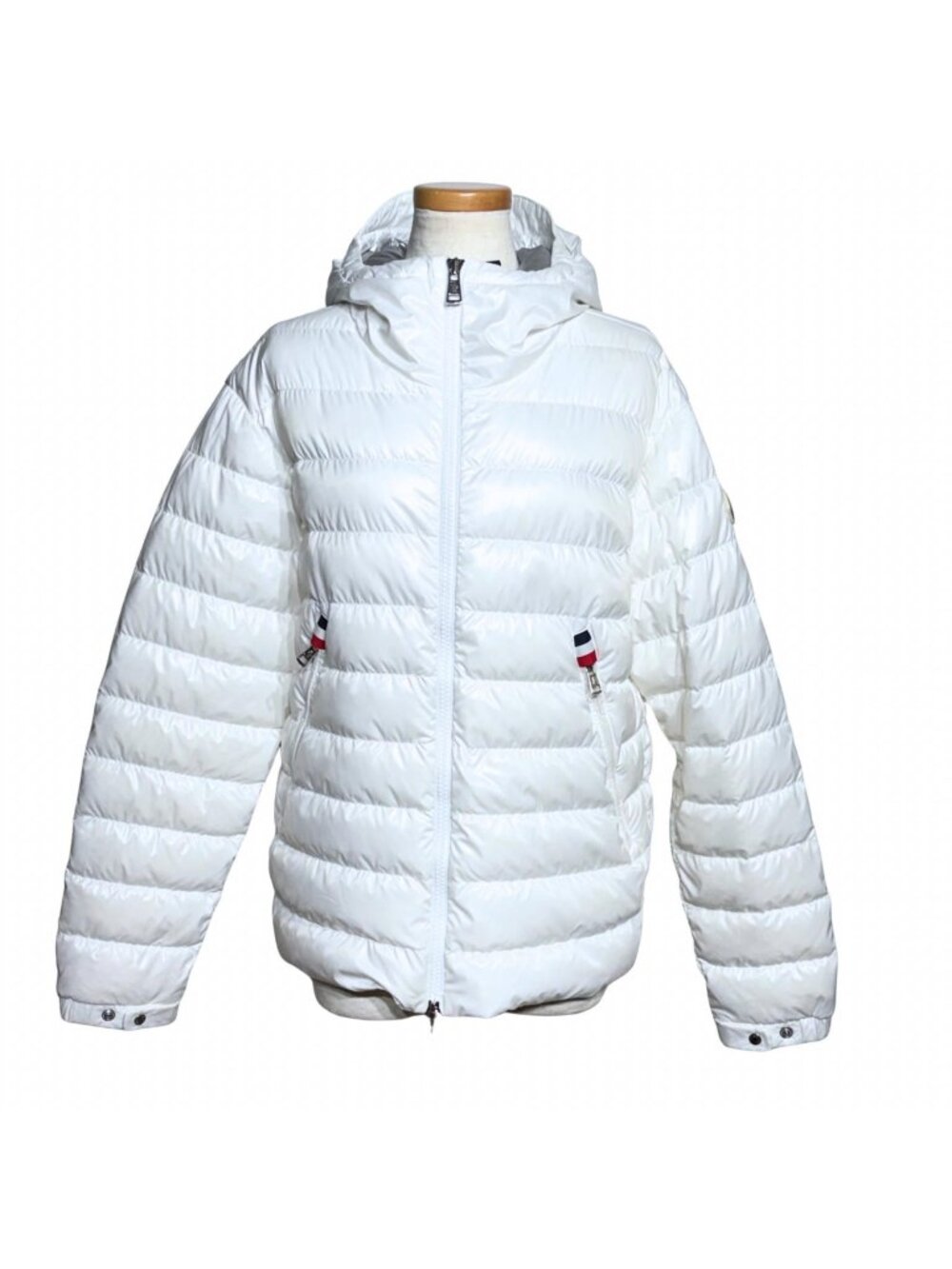 Moncler Blesle Light Down Jacket 1 White Nylon